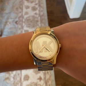 Michael Kors MK5473 Runway Quartz Gold-tone Watch